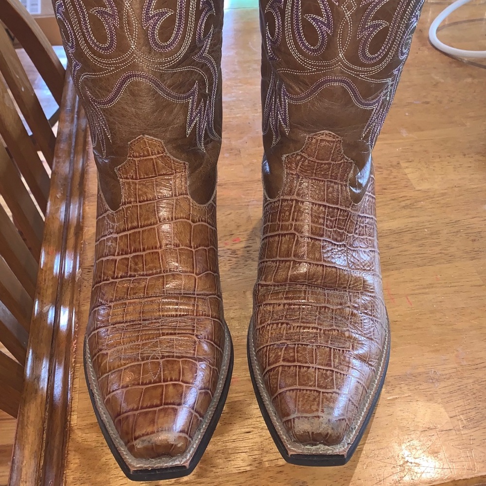 Women’s Ariat boots